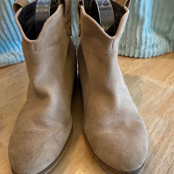 Cole Haan Tan Suede slide in booties Sz 7.5 - Picture 2 of 6